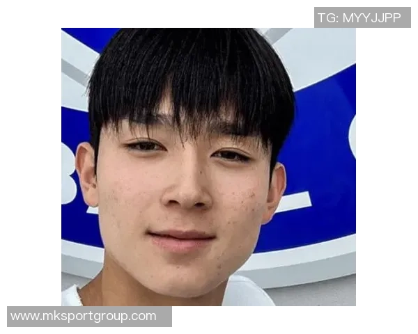 19岁韩国小将梁民革补时绝杀助朴茨茅斯逆转查尔顿精彩瞬间